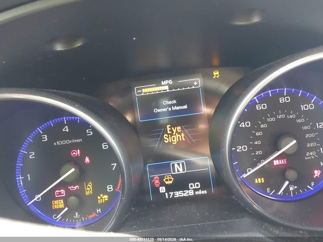 Subaru Legacy 2.5i Premium