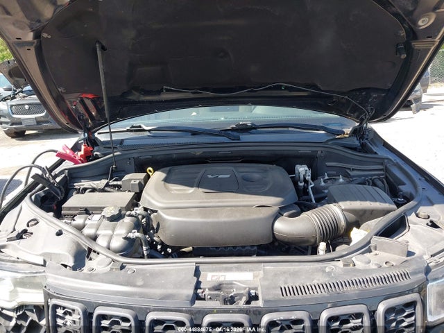 Jeep Grand Cherokee Laredo 4x2