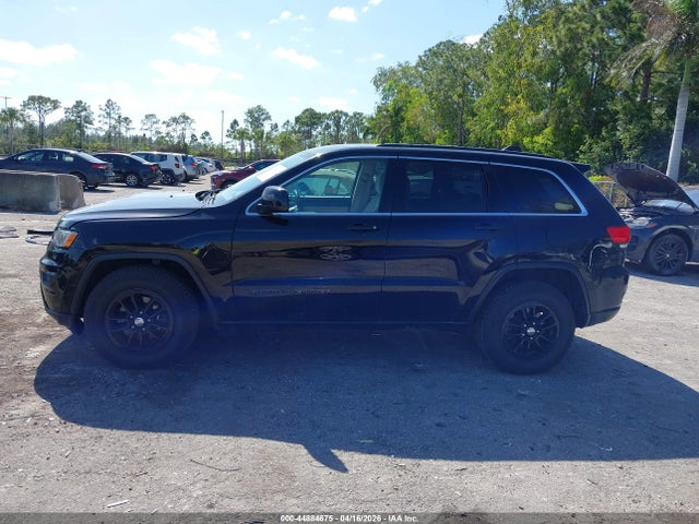 Jeep Grand Cherokee Laredo 4x2