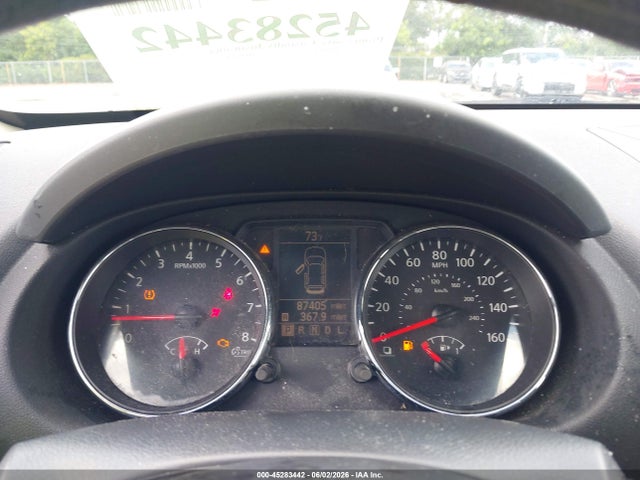 Nissan Rogue S