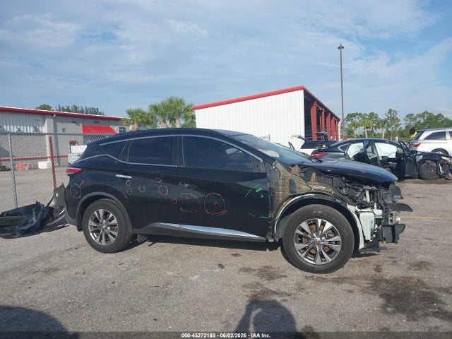 Nissan Murano Sv