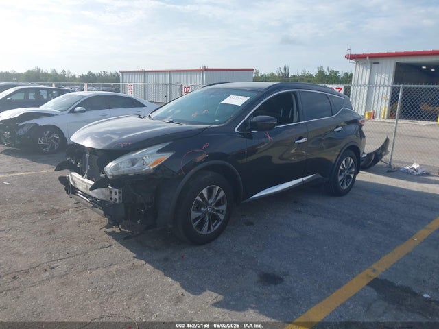 Nissan Murano Sv
