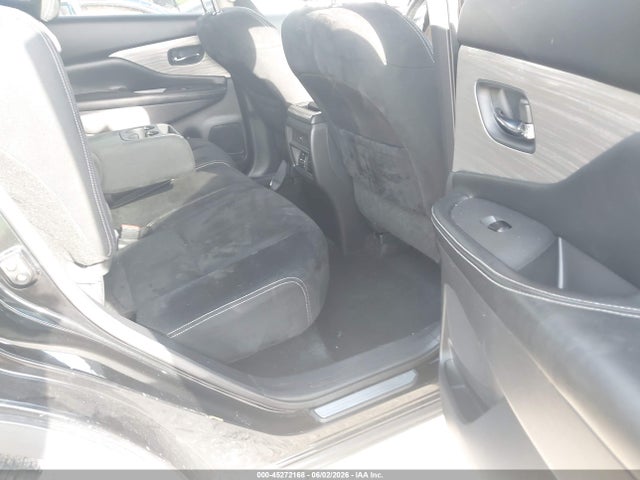 Nissan Murano Sv