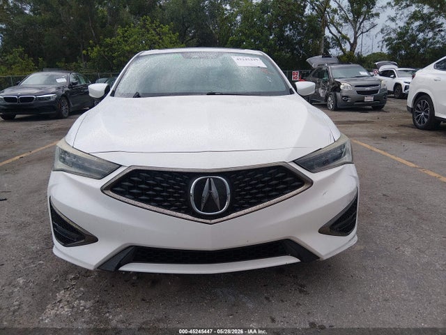 Acura ILX