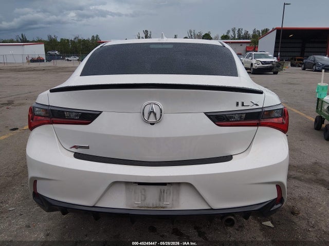 Acura ILX