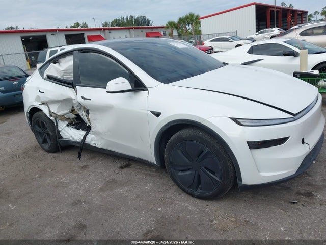 Salvage Tesla Model Y Image
