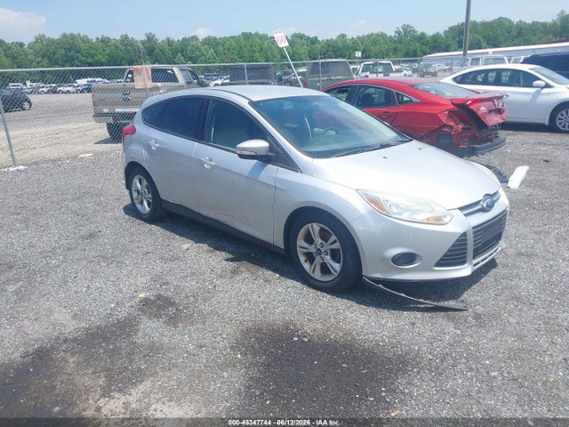 Salvage Ford Focus Image