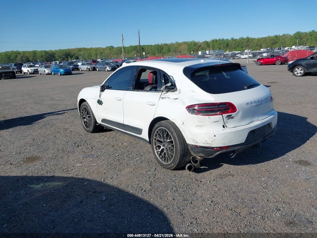 Porsche Macan S