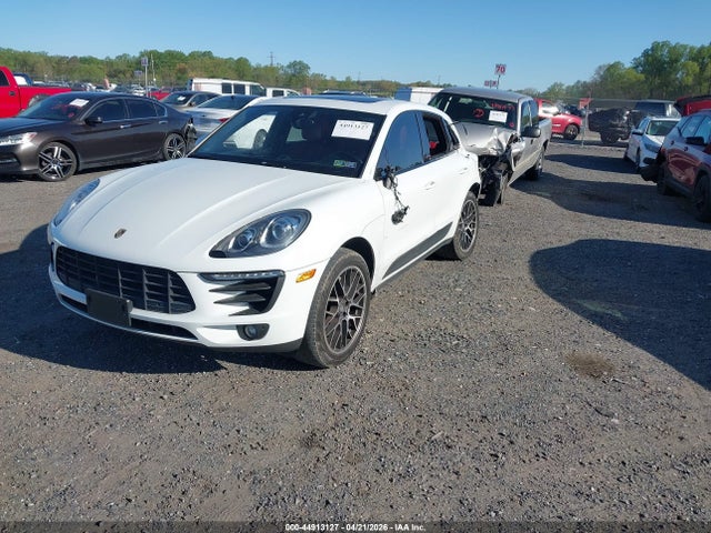 Porsche Macan S