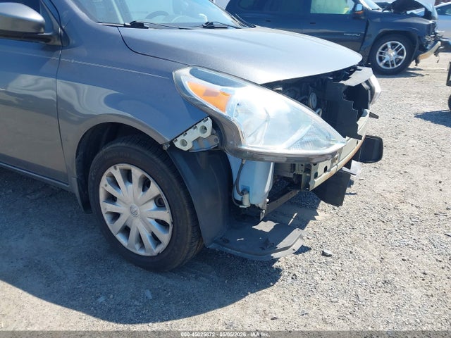 Nissan Versa 1.6 Sv