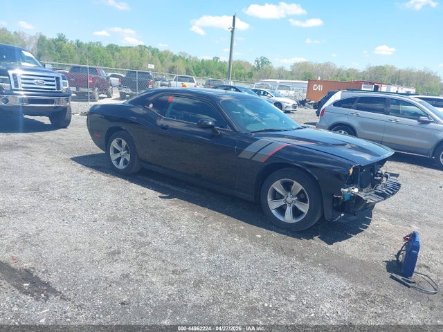 Salvage Dodge Challenger Image