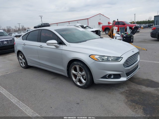 Salvage Ford Fusion Image