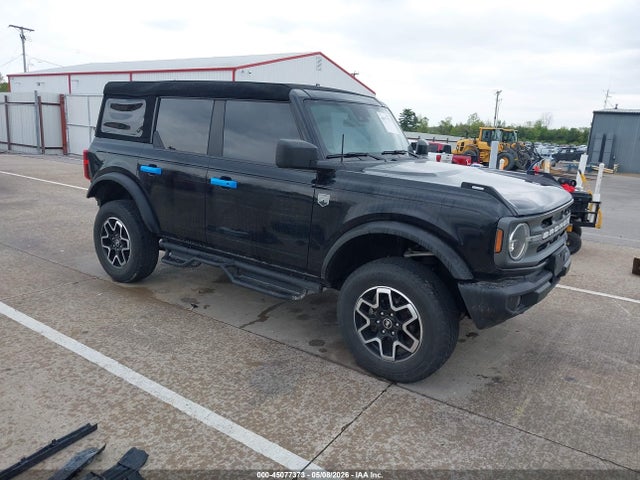 Salvage Ford Bronco Image