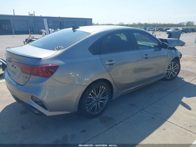 Kia Forte Gt-line