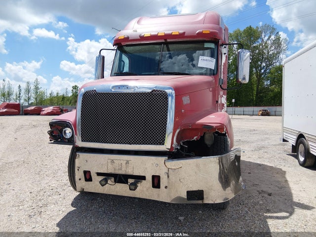 Freightliner Conventional St120