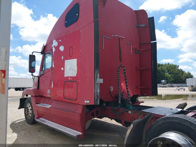Freightliner Conventional St120