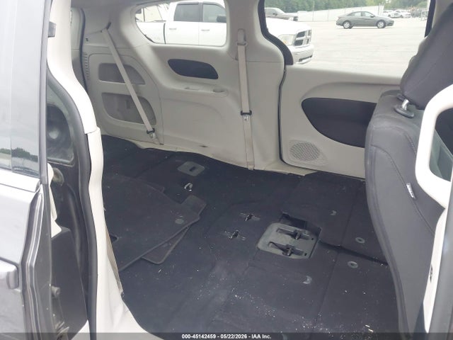 Chrysler Pacifica Touring