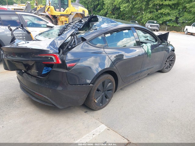 Tesla Model 3 Long Range Dual Motor All-wheel Drive
