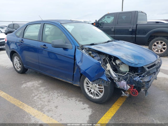 Salvage Ford Focus Image