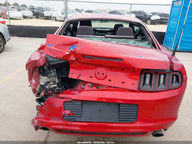 Ford Mustang V6