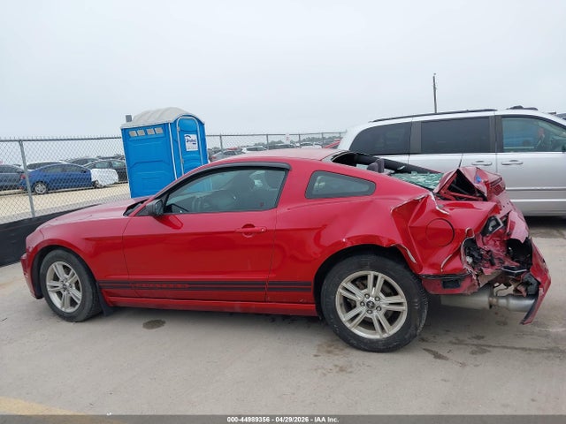 Ford Mustang V6
