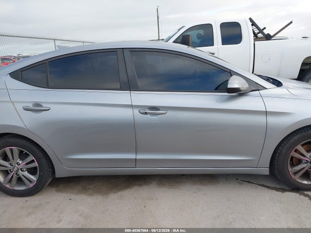 Hyundai ELANTRA Value Edition