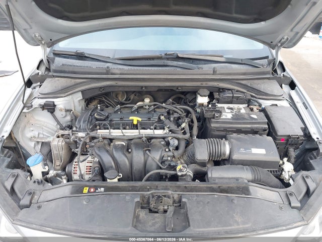 Hyundai ELANTRA Value Edition