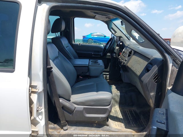 Ford F-250 Xl