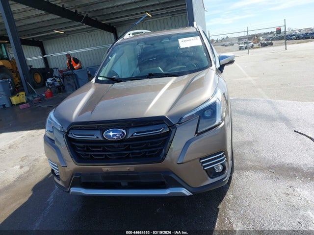 Subaru Forester Touring