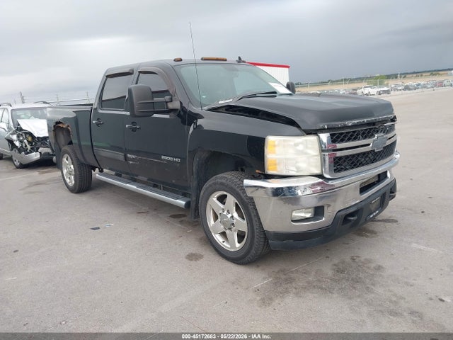 Salvage Chevrolet Silverado 2500 Image