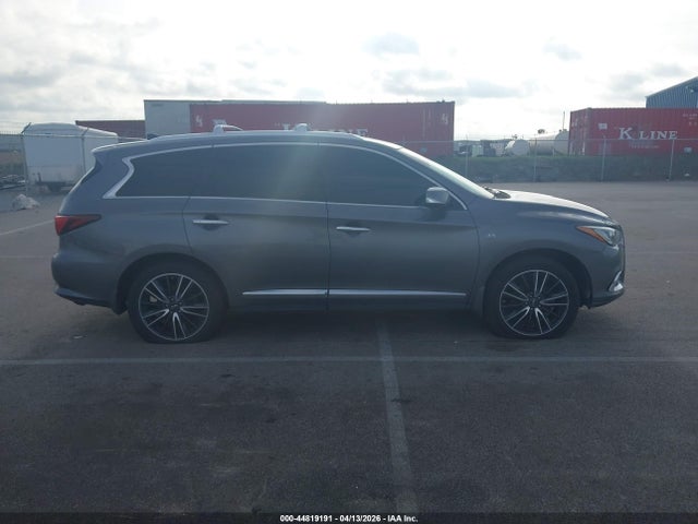 INFINITI Qx