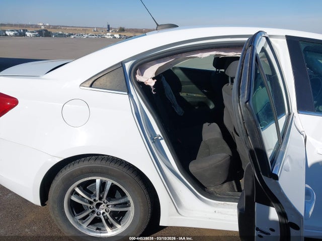 Chevrolet Cruze 1lt Auto