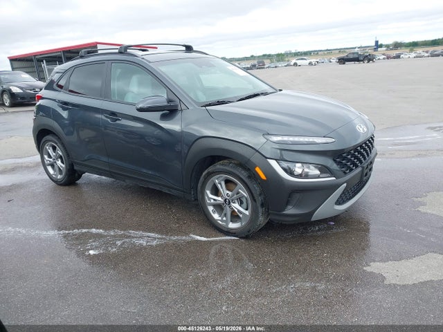 Salvage Hyundai KONA Image