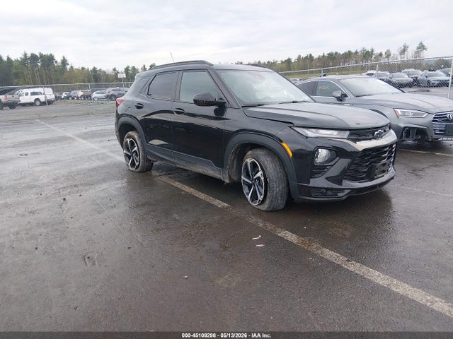 Salvage Chevrolet Trailblazer Image