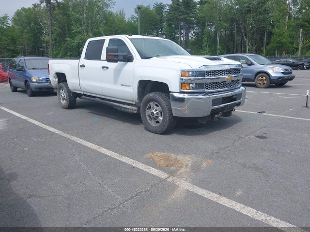 Salvage Chevrolet Silverado 2500 Image