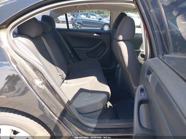 Volkswagen Jetta 1.4t S
