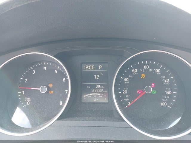 Volkswagen Jetta 1.4t S