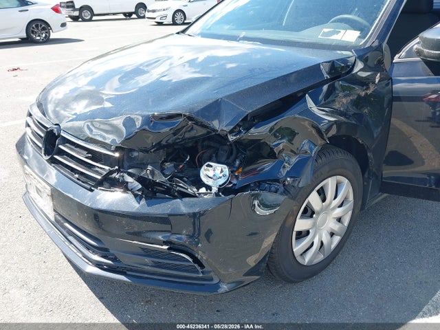 Volkswagen Jetta 1.4t S