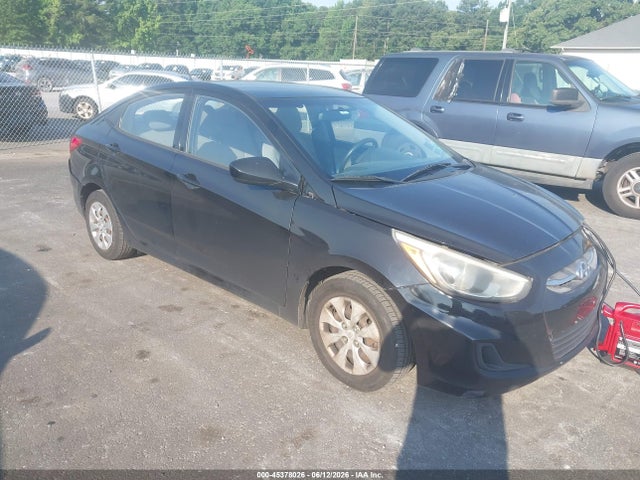 Salvage Hyundai ACCENT Image