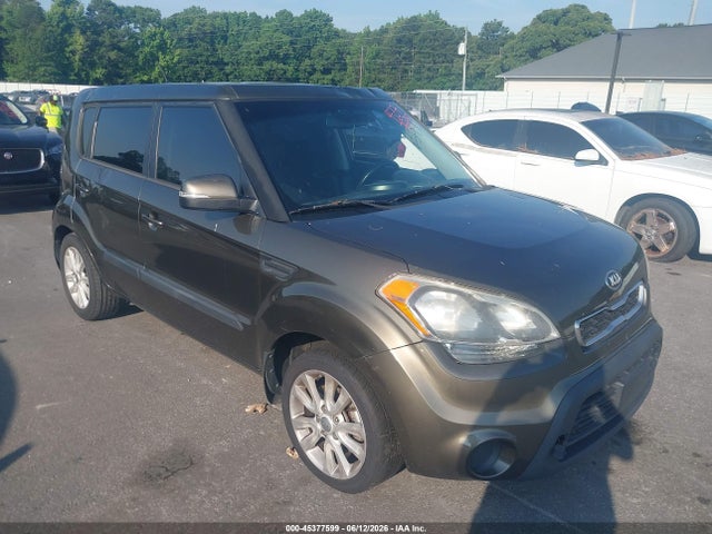 Salvage Kia Soul Image
