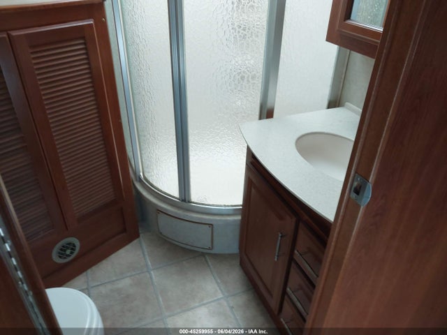 Freightliner Chassis X Line Motor Home