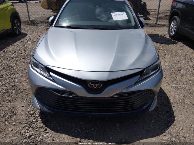 Toyota Camry Le