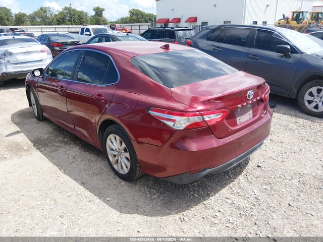 Toyota Camry Le