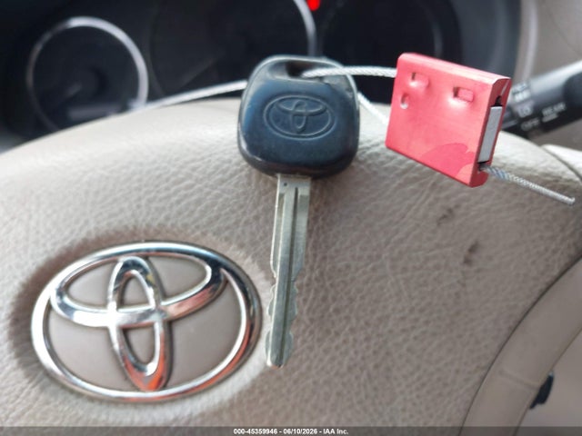 Toyota Sienna Le