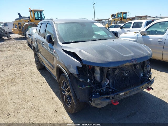Salvage Jeep Grand Cherokee Image