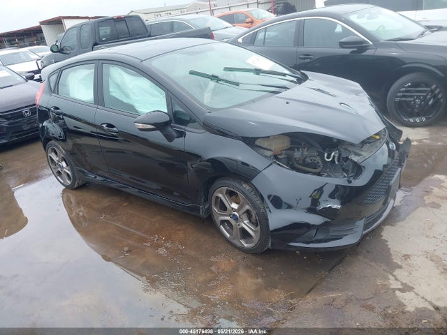 Salvage Ford Fiesta Image