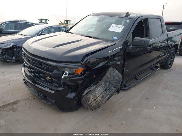 Chevrolet Silverado 1500 2wd  Short Bed Custom