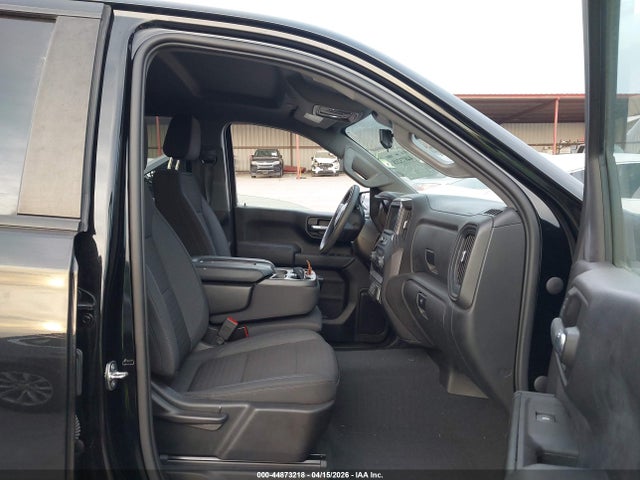 Chevrolet Silverado 1500 2wd  Short Bed Custom