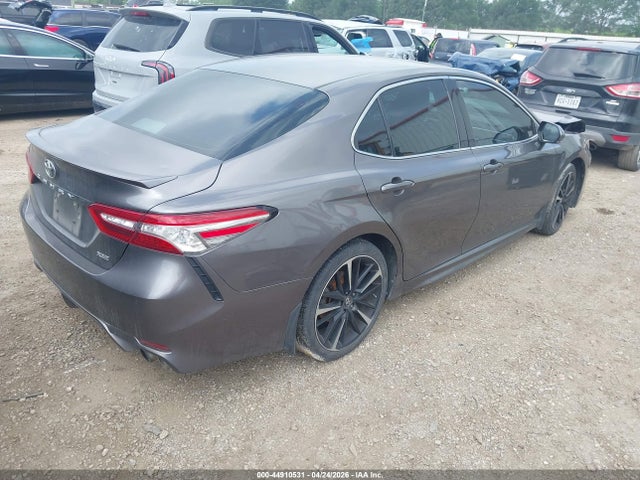 Toyota Camry Xse