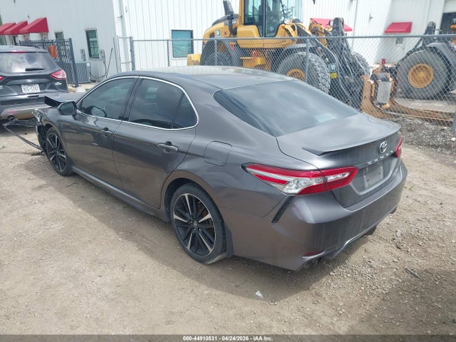 Toyota Camry Xse
